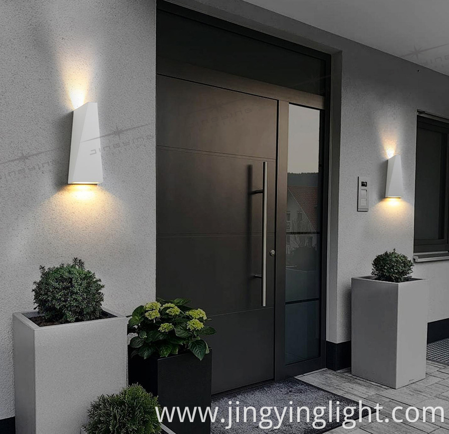 Outdoor Wall Lamp 919